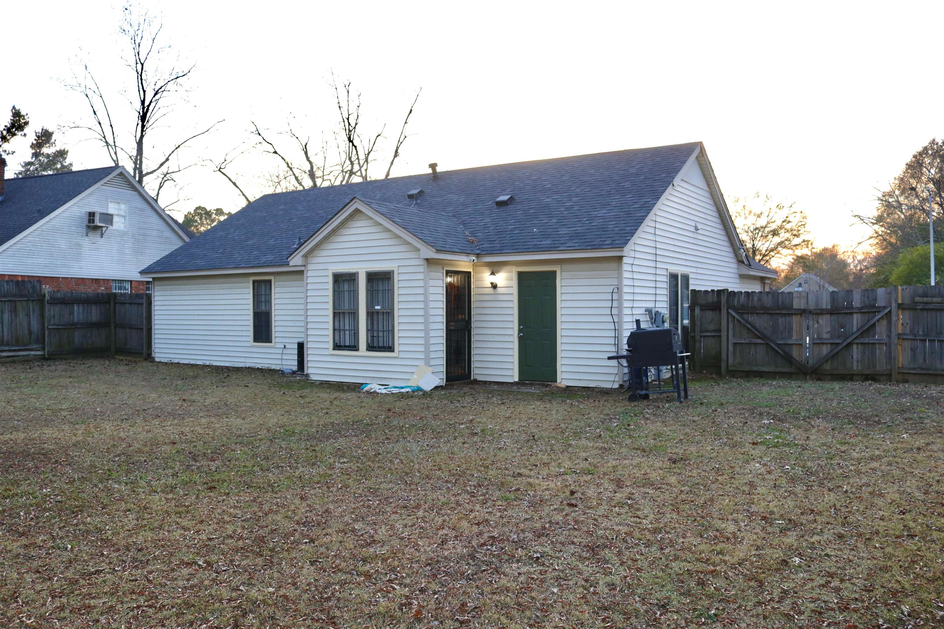 4418 Spring Park Drive Memphis, TN 38141 - Photo 2 of 12 a house view with a garden space