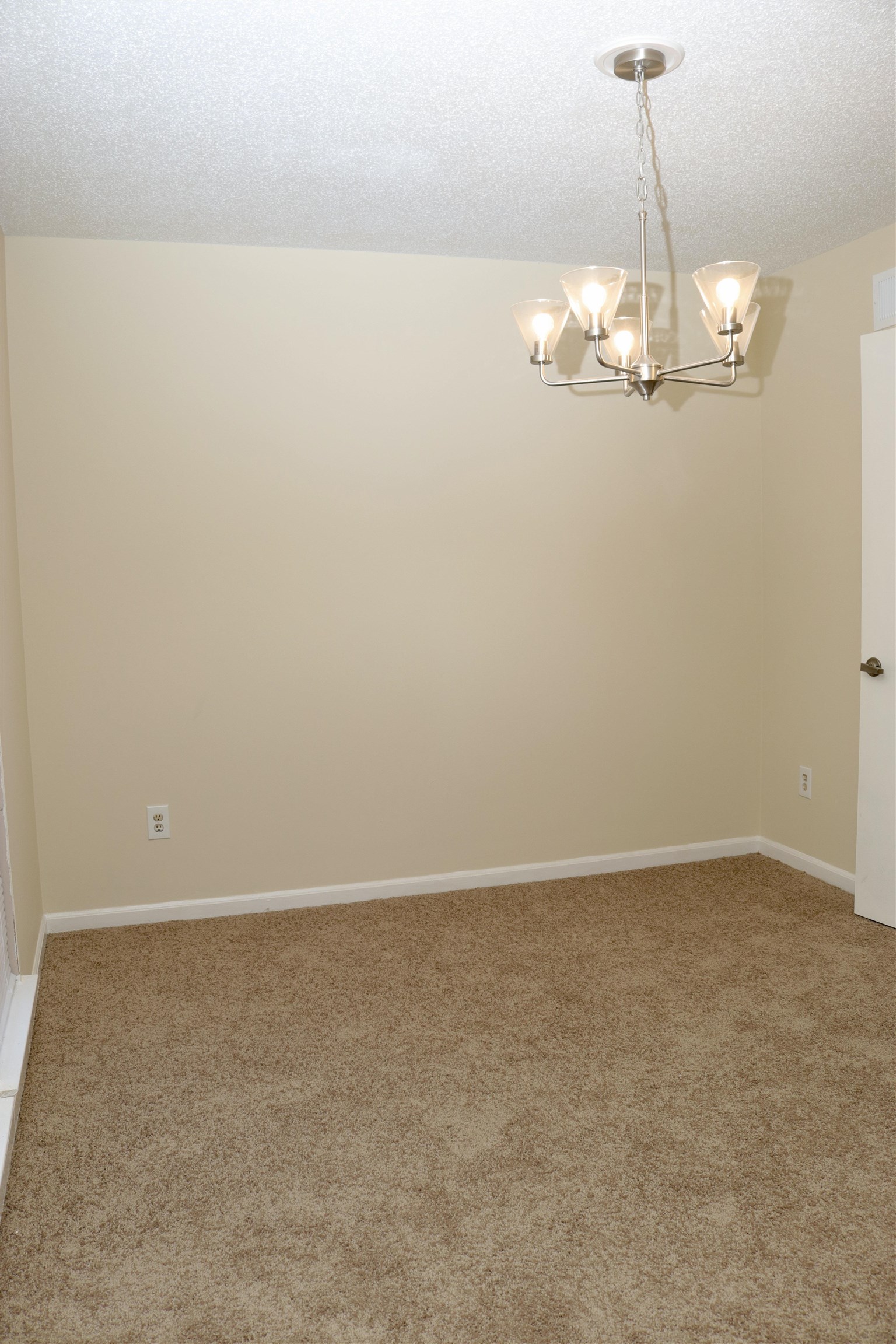 4418 Spring Park Drive Memphis, TN 38141 - Photo 9 of 12 a view of an empty room