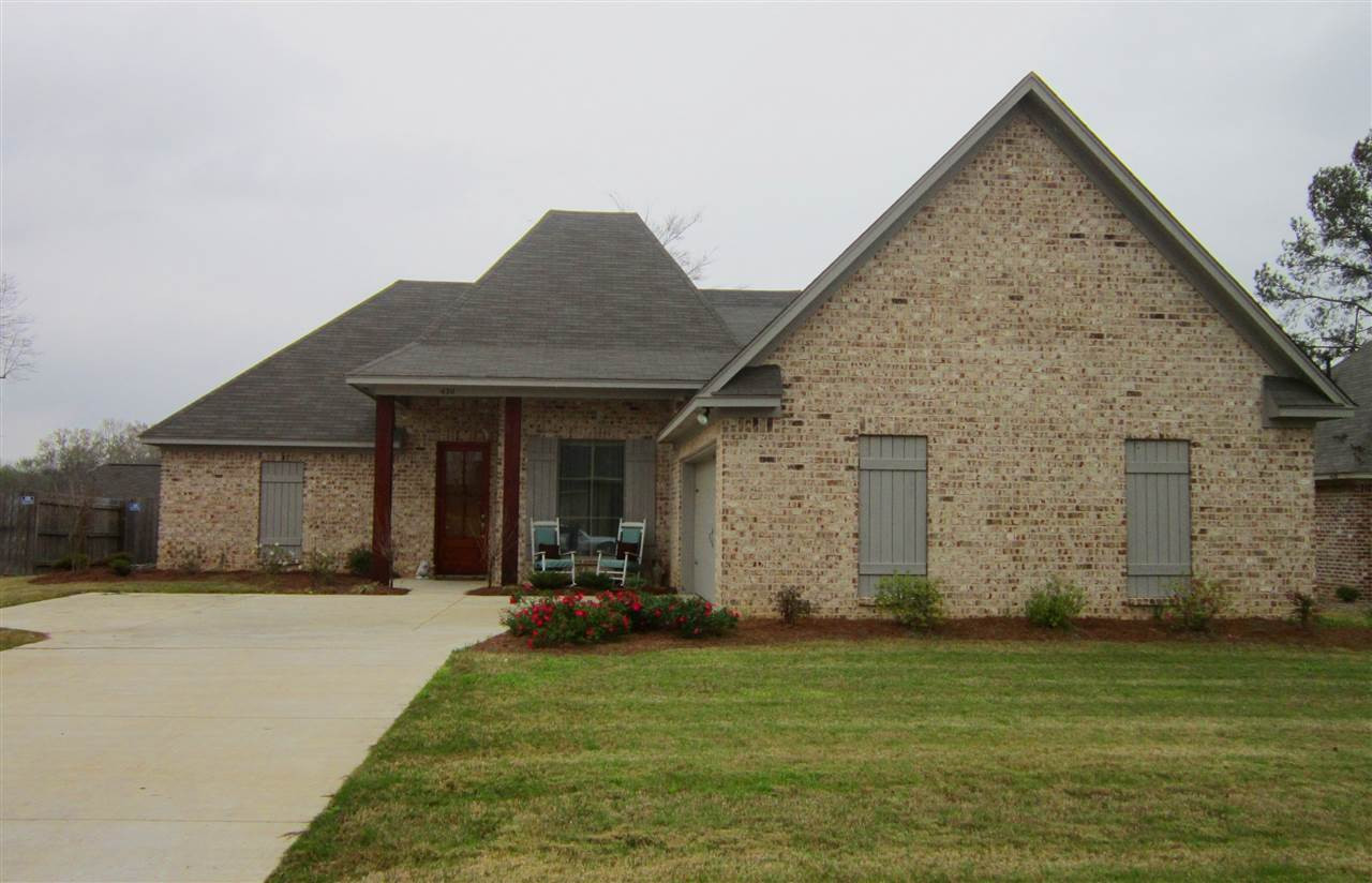 420 Cumberland Ridge Madison, MS 39110 - Photo 1 of 32 Photo 1