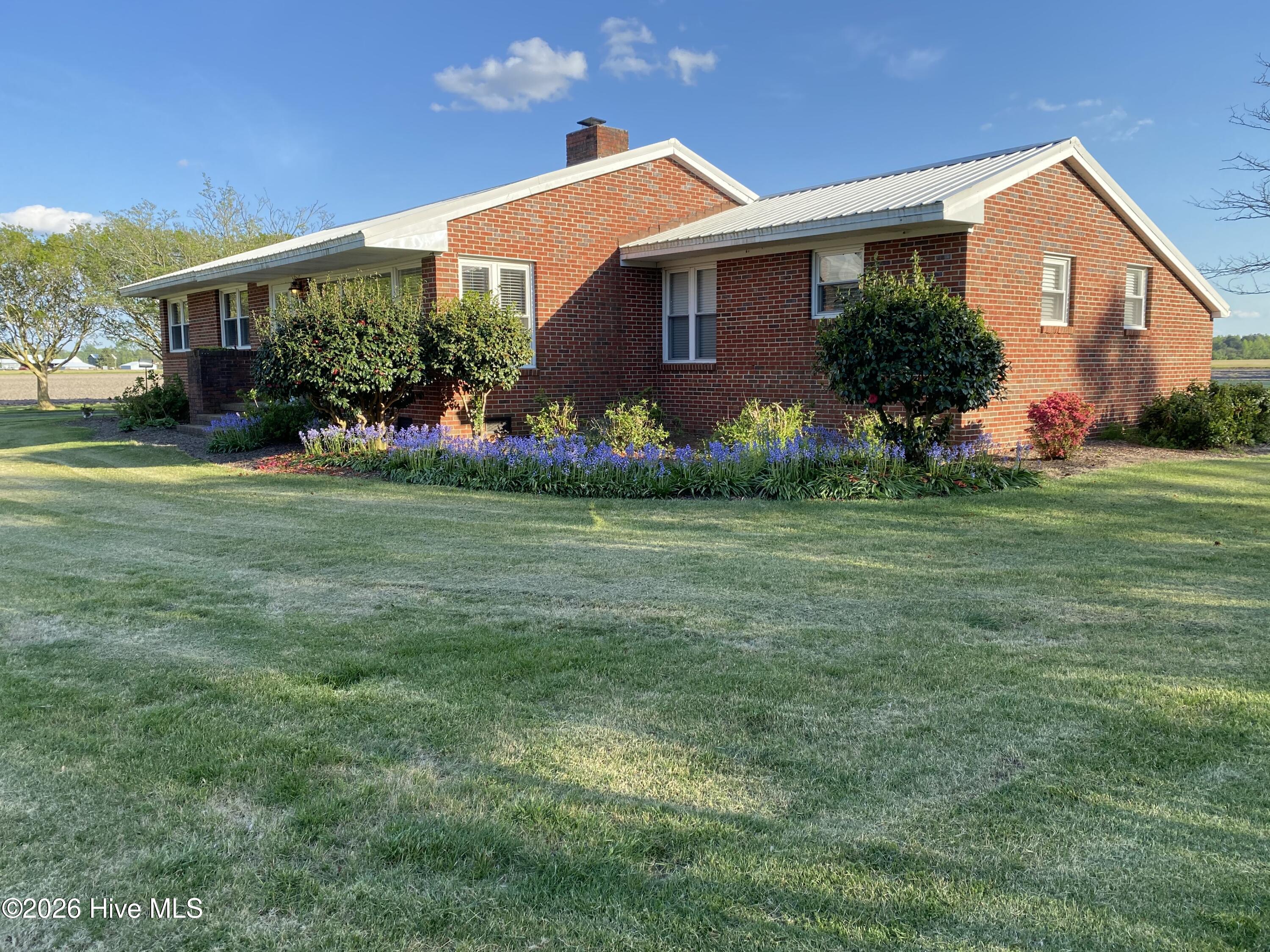 911 Cunningham Road Kinston, NC 28501 - Photo 1 of 33 IMG_2620