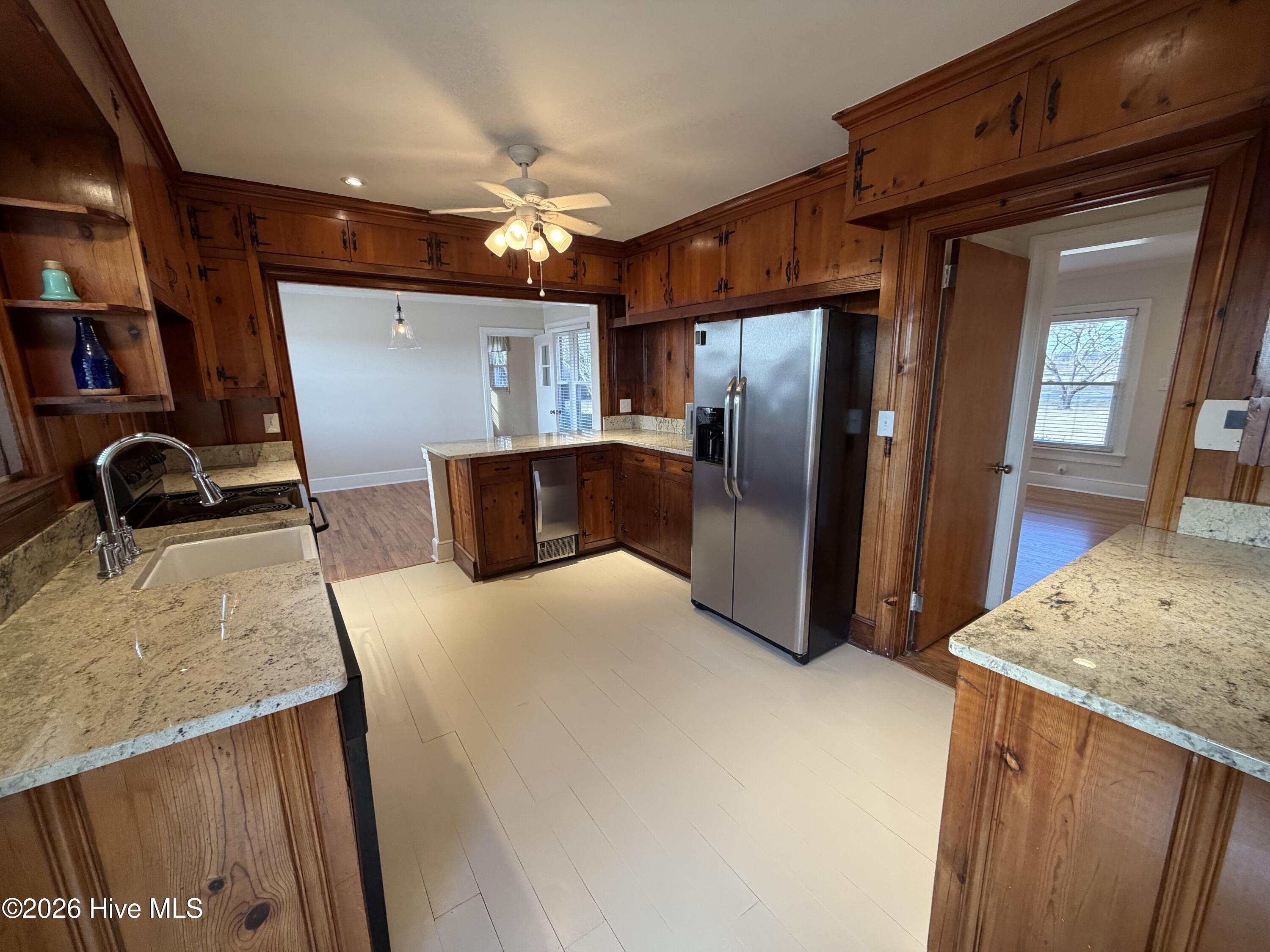 911 Cunningham Road Kinston, NC 28501 - Photo 12 of 33 IMG_9357