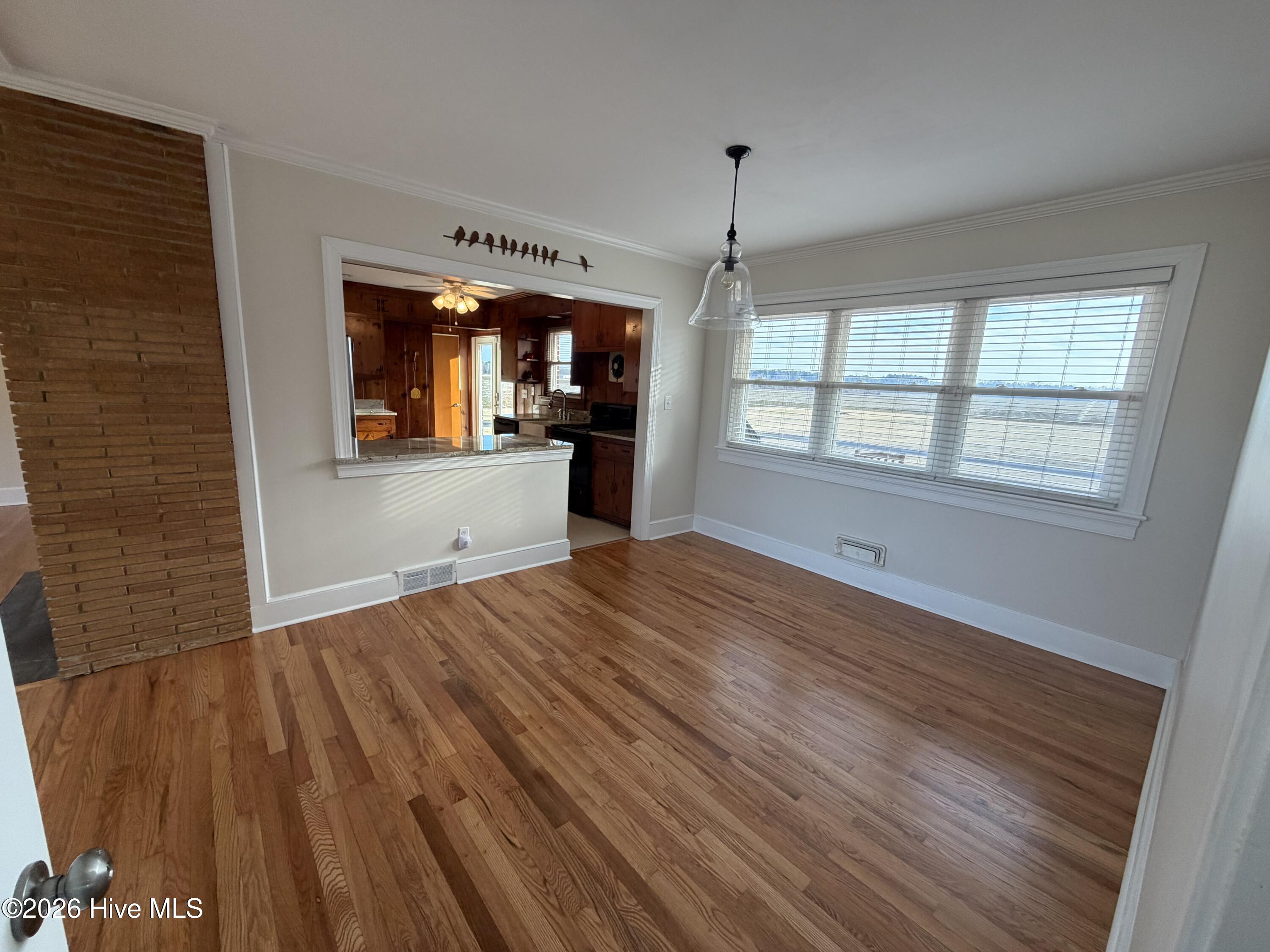 911 Cunningham Road Kinston, NC 28501 - Photo 5 of 33 IMG_9347 (1)