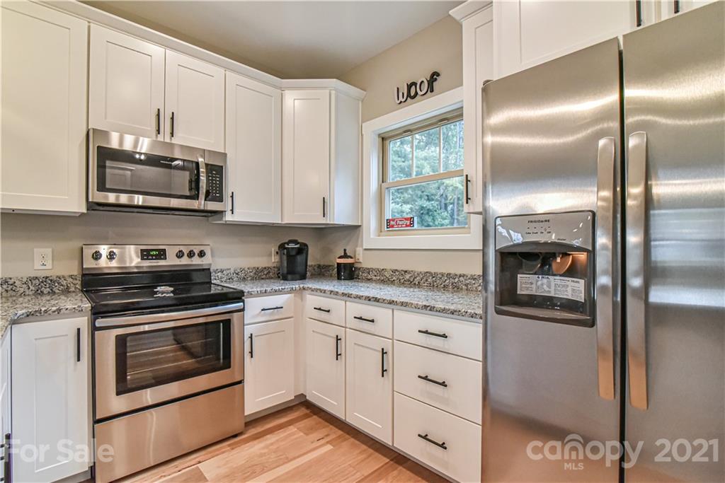 44 Wheeler Road Weaverville, NC 28787 - Photo 5 of 11 Gallery Image 5