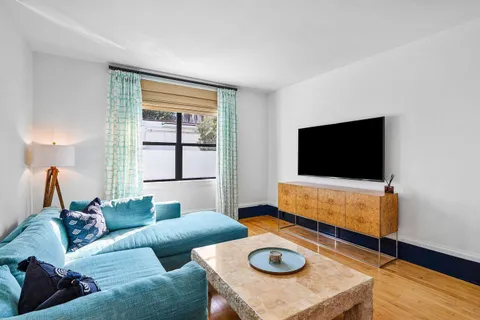 $8,895,000 | 162 Peruvian Avenue, Palm Beach, FL 33480