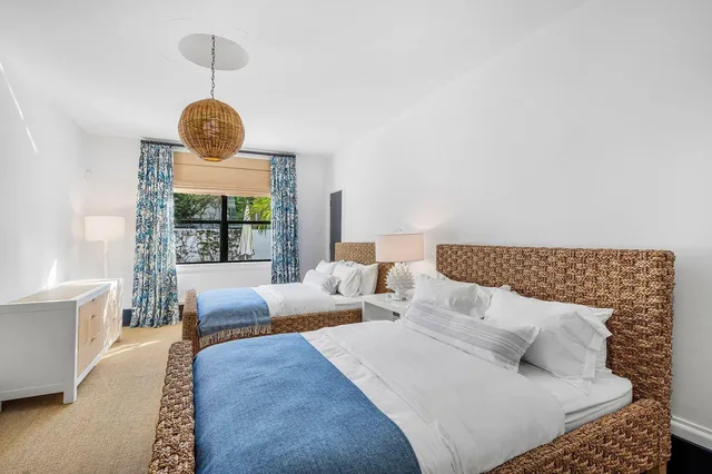 $8,895,000 | 162 Peruvian Avenue, Palm Beach, FL 33480