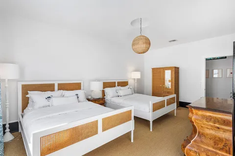 $8,895,000 | 162 Peruvian Avenue, Palm Beach, FL 33480