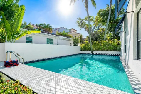 $8,895,000 | 162 Peruvian Avenue, Palm Beach, FL 33480
