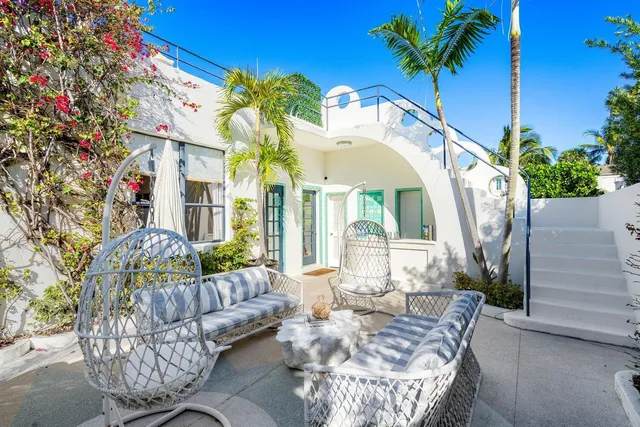 $8,895,000 | 162 Peruvian Avenue, Palm Beach, FL 33480