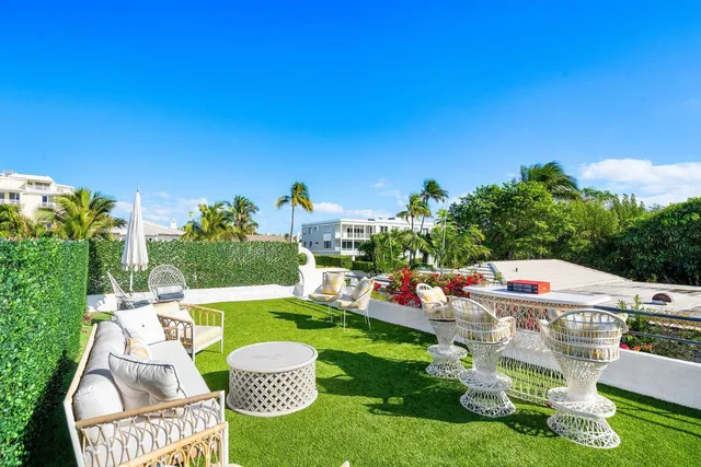$8,895,000 | 162 Peruvian Avenue, Palm Beach, FL 33480