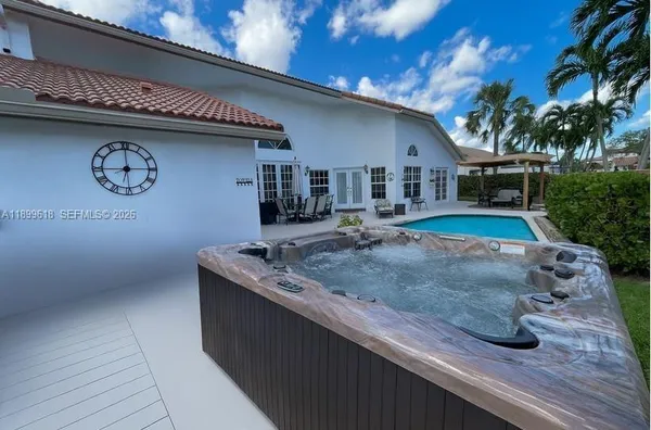 $714,000 | 6953 Columbia Court, Margate, FL 33063