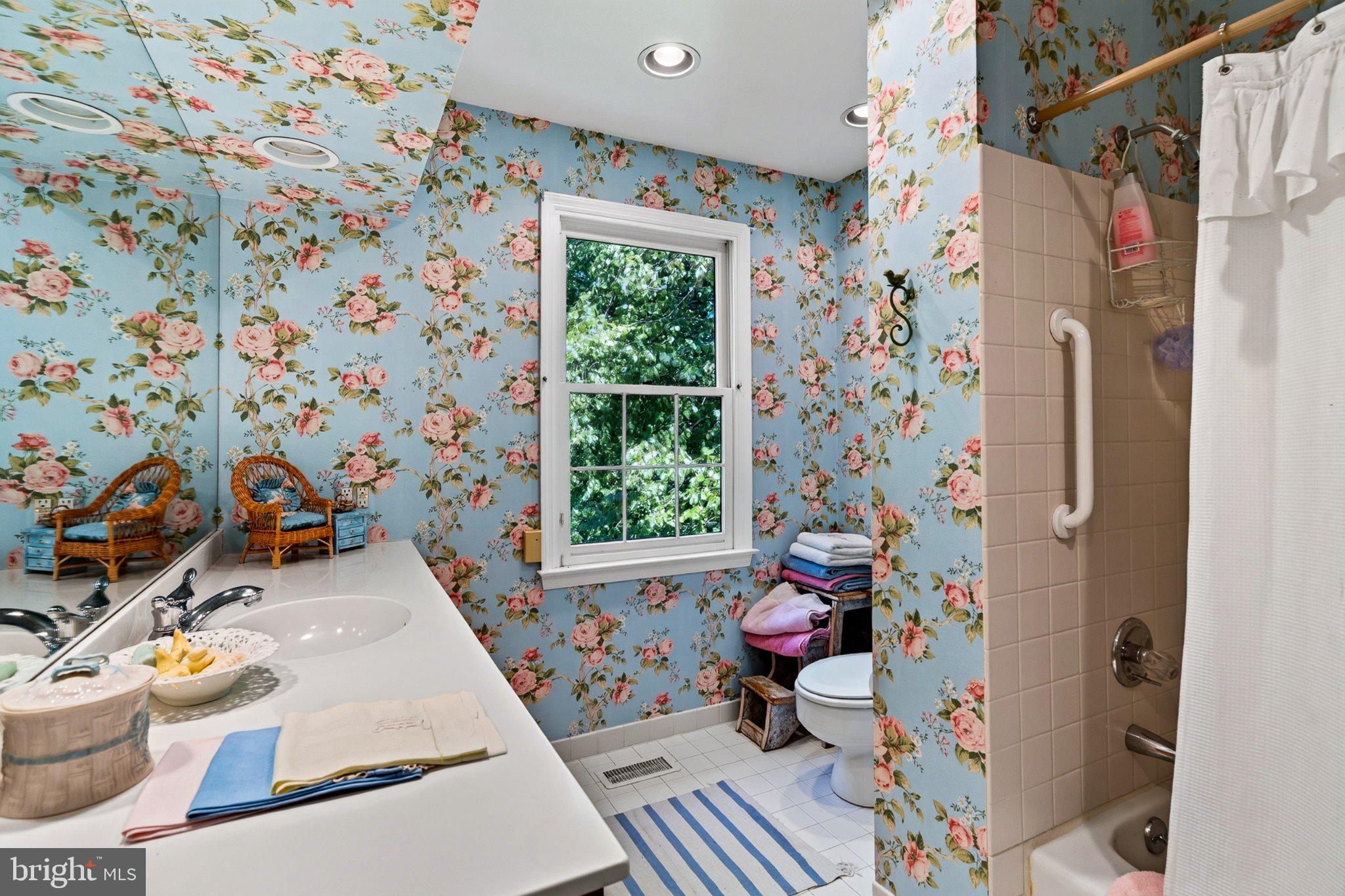 470 Inveraray Villanova, PA 19085 - Photo 45 of 81 Gallery Image 45
