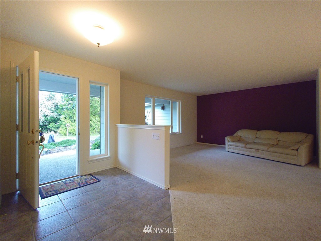 532 Stone Road Sequim, WA 98382 - Photo 4 of 25