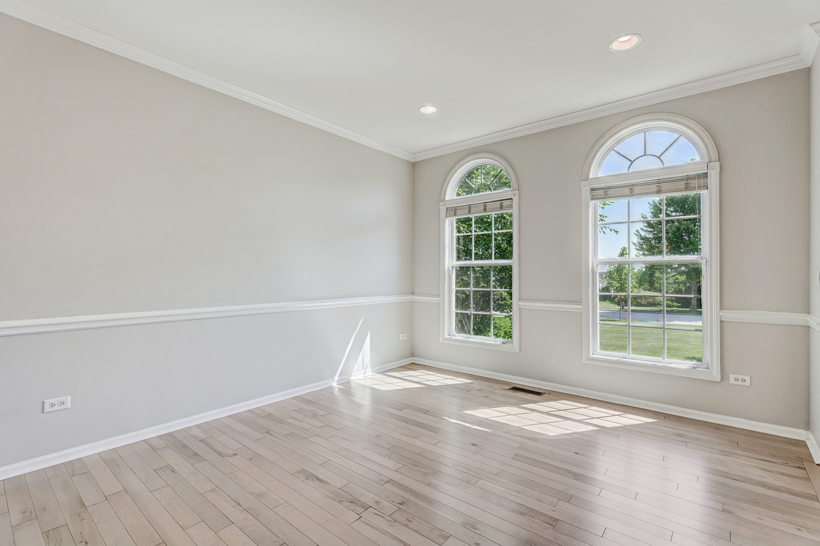 5587 Notting Hill Road Gurnee, IL 60031 - Photo 14 of 43