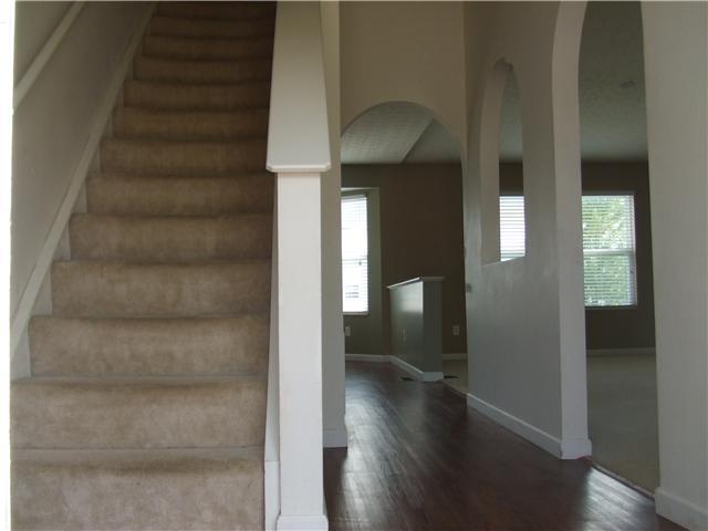 29 Tabilore Loop Delaware, OH 43015 - Photo 2 of 18 Gallery Image 2