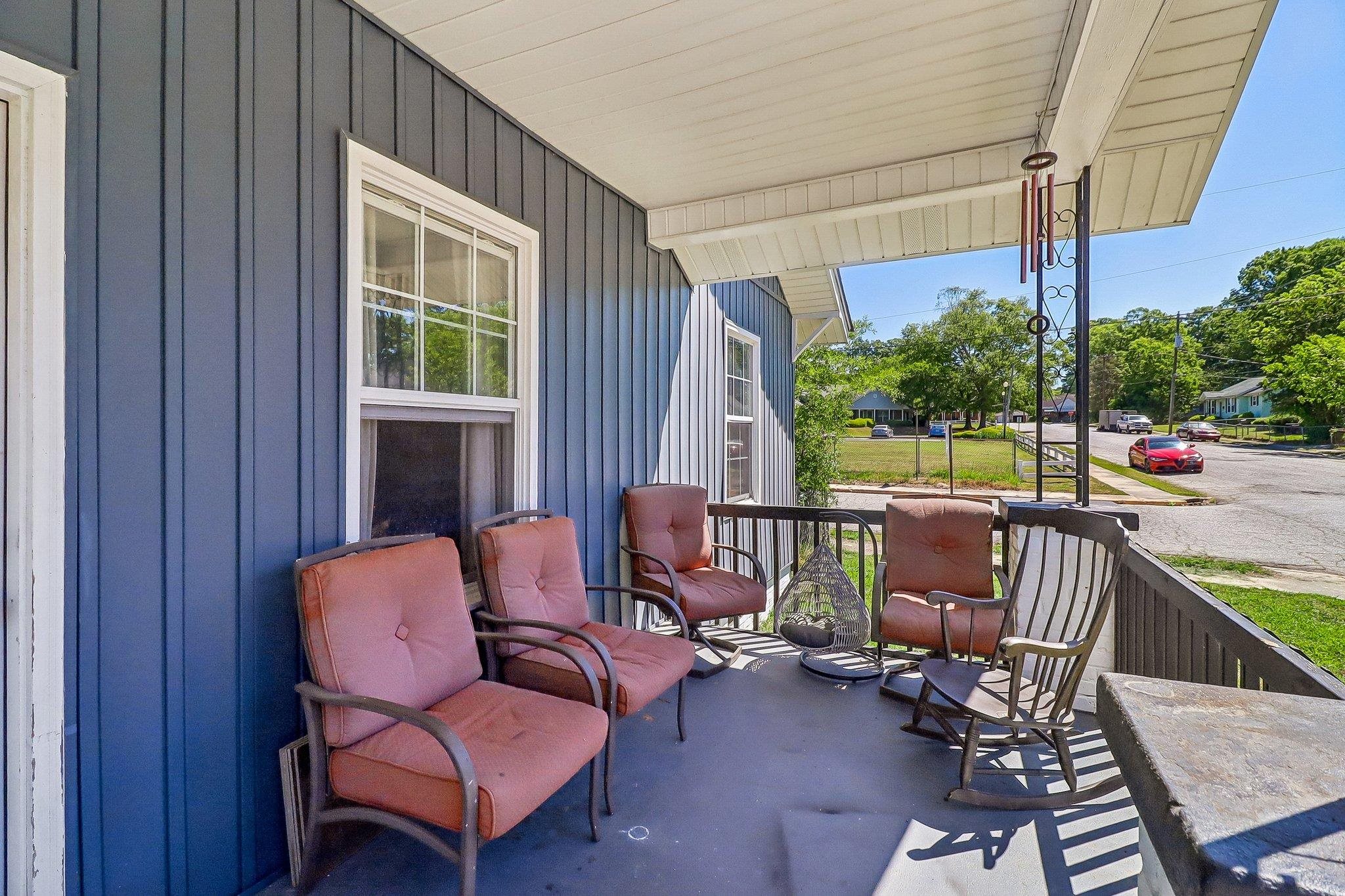 200 Jefferson Street Clinton, SC 29325 - Photo 4 of 25