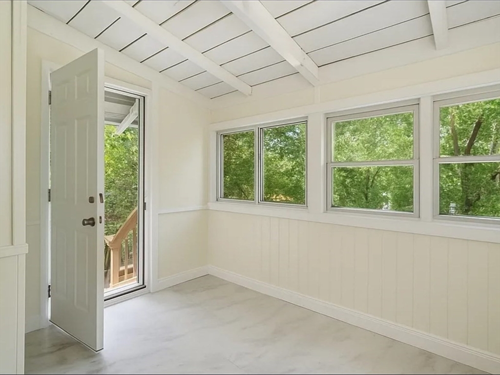 35 Oak Avenue Worcester, MA 01605 - Photo 31 of 34 a view of an empty room with a window