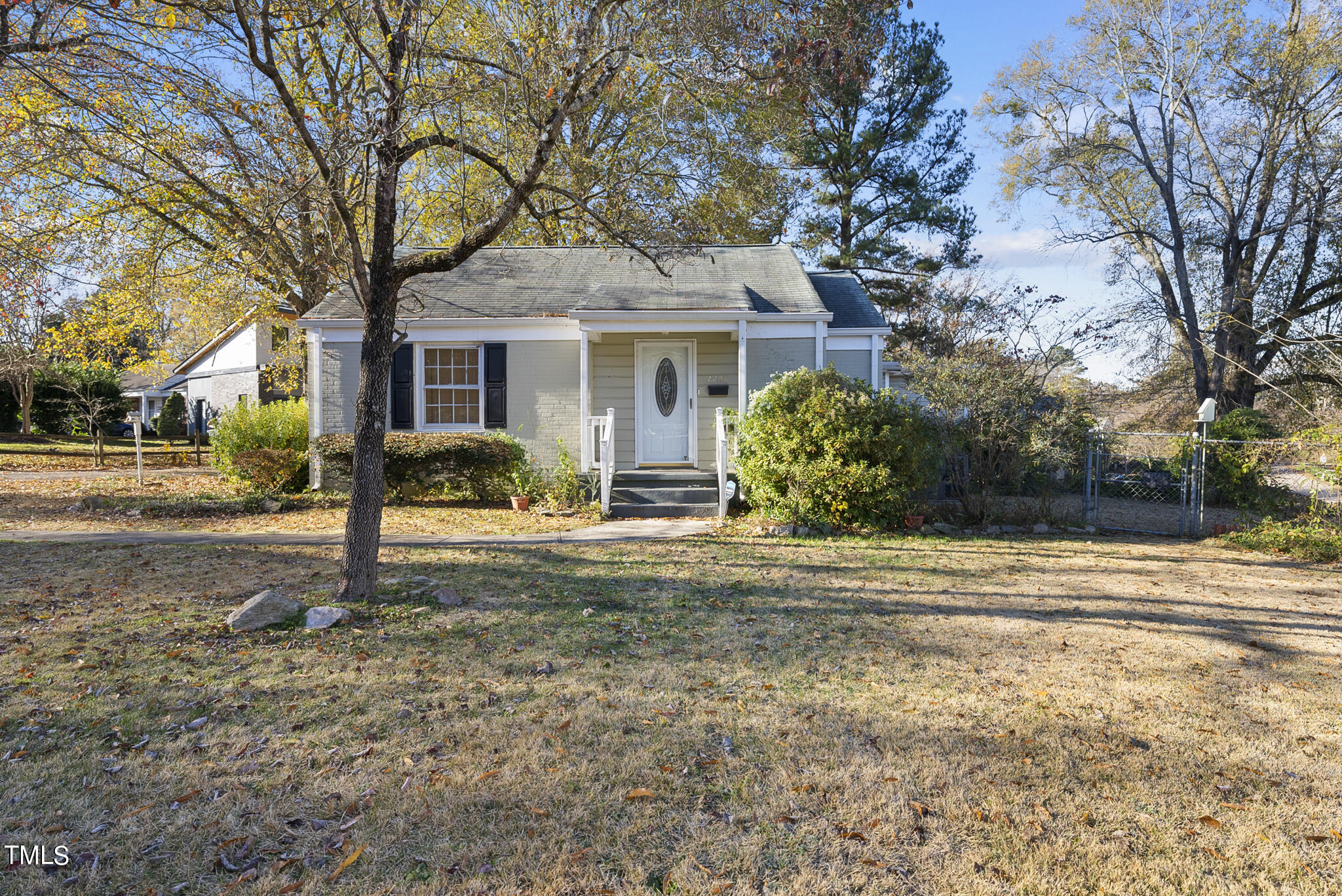 2208 Sheffield Road Raleigh, NC 27610 - Photo 3 of 27 DSC05395