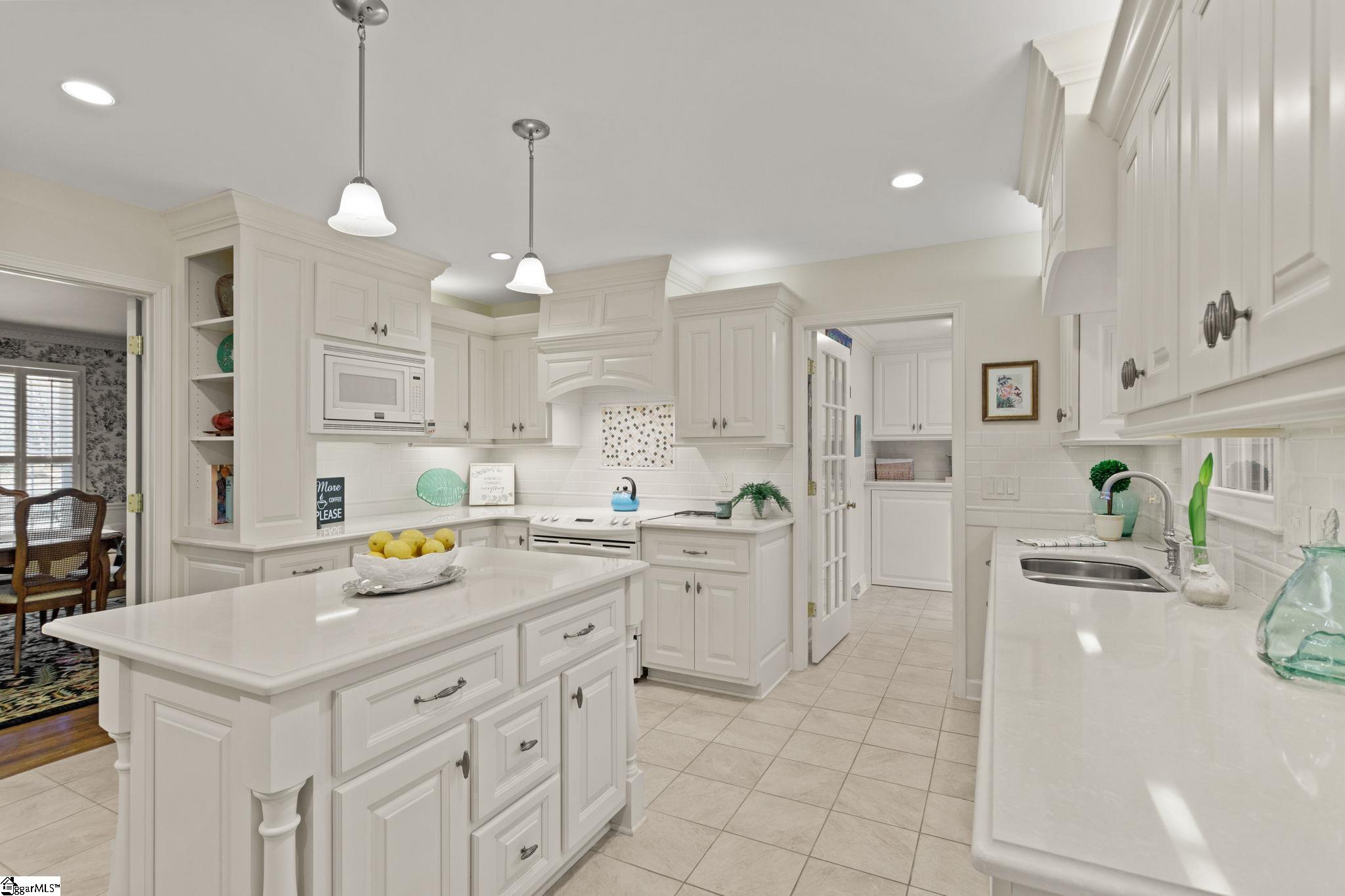 105 West Shallowstone Road Greer, SC 29650 - Photo 12 of 36 Gallery Image 12