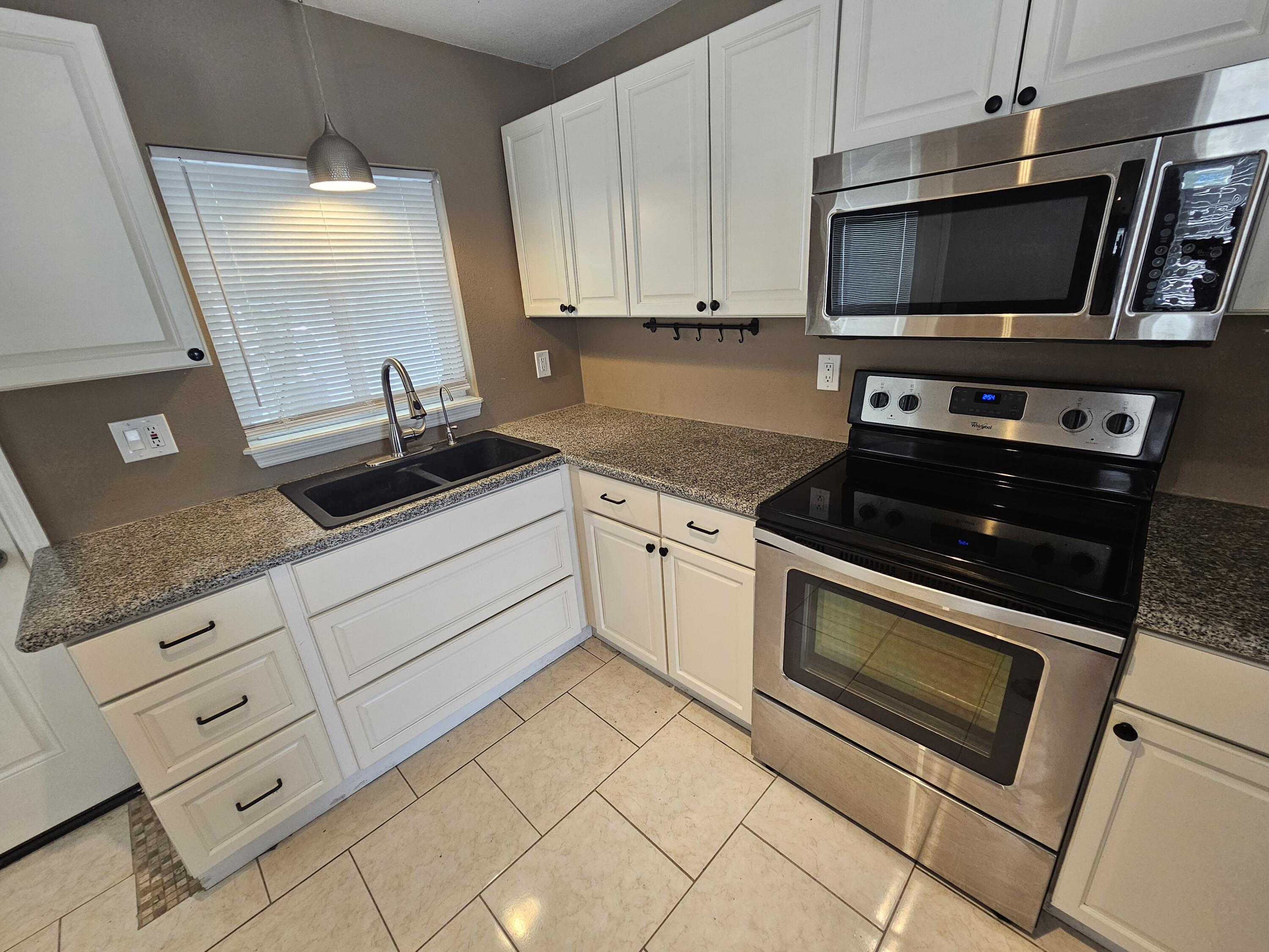 371 Renick Road Cocoa, FL 32927 - Photo 8 of 21 20240502_145447