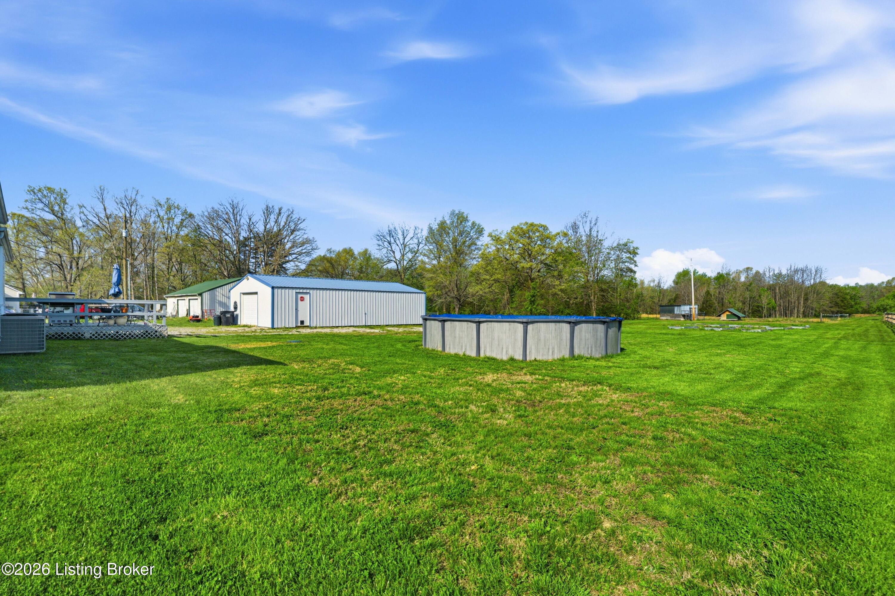 2010 Beech Grv Road Shepherdsville, KY 40165 - Photo 36 of 82 DSC07425