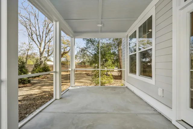 $949,000 | 2004 Sea Water Drive, Charleston, SC 29412