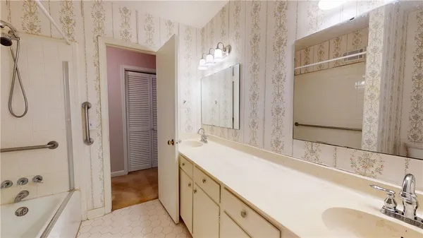 $359,900 | 105 East Brookwood Drive, Clemson, SC 29631