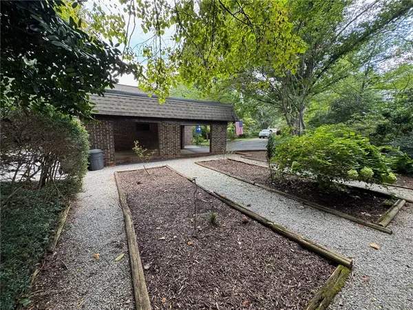 $359,900 | 105 East Brookwood Drive, Clemson, SC 29631