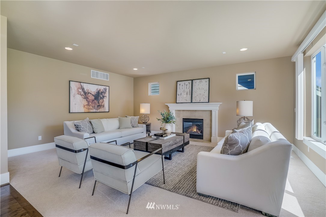 5221 Northeast 9th Place Renton, WA 98059 - Photo 12 of 25 Gallery Image 12