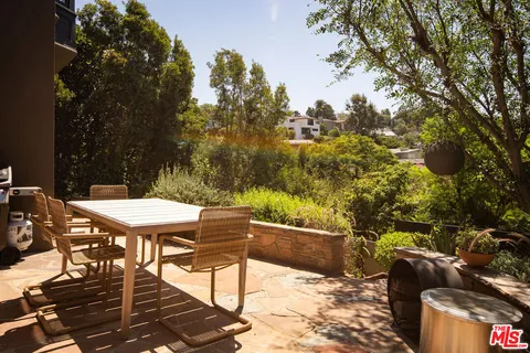 $2,995,000 | 2403 Lanterman Terrace, Los Angeles, CA 90039