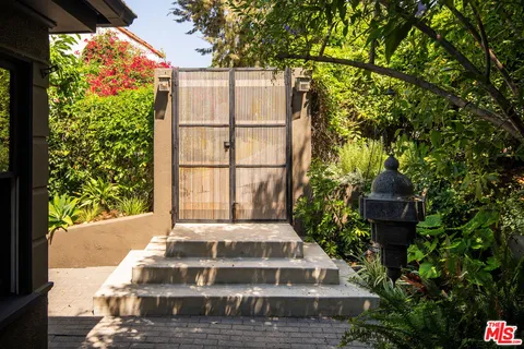 $2,995,000 | 2403 Lanterman Terrace, Los Angeles, CA 90039