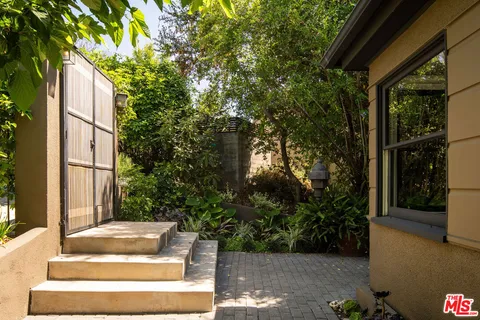 $2,995,000 | 2403 Lanterman Terrace, Los Angeles, CA 90039