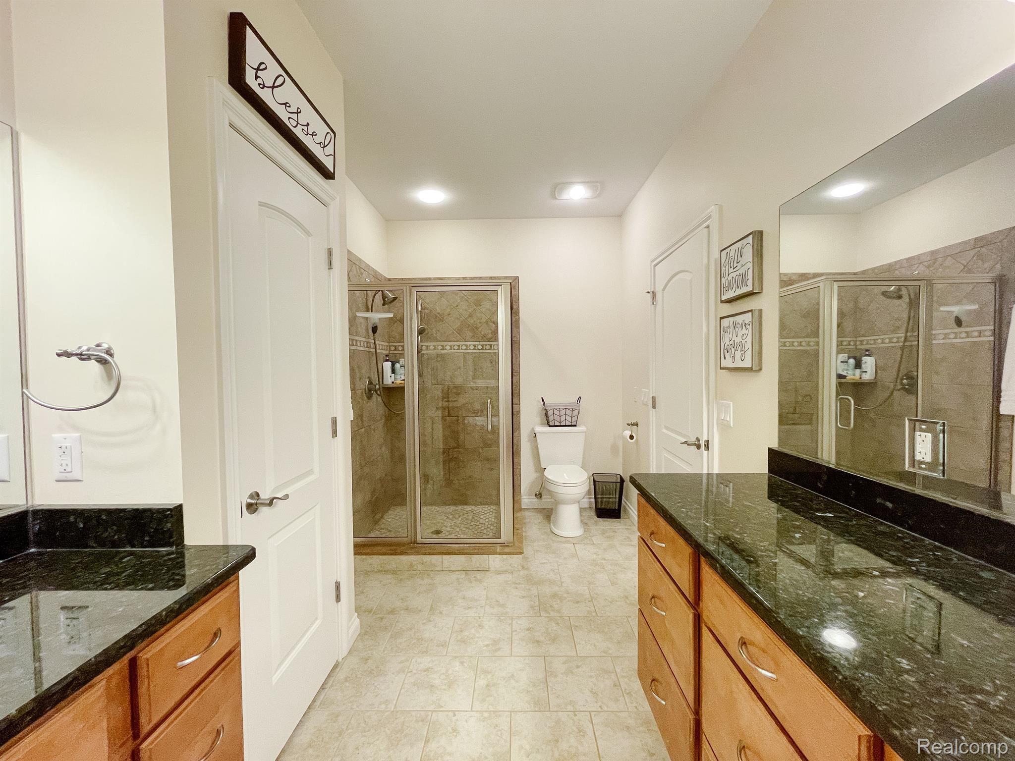 8015 Rattalee Lake Road Clarkston, MI 48348 - Photo 19 of 36 Gallery Image 19