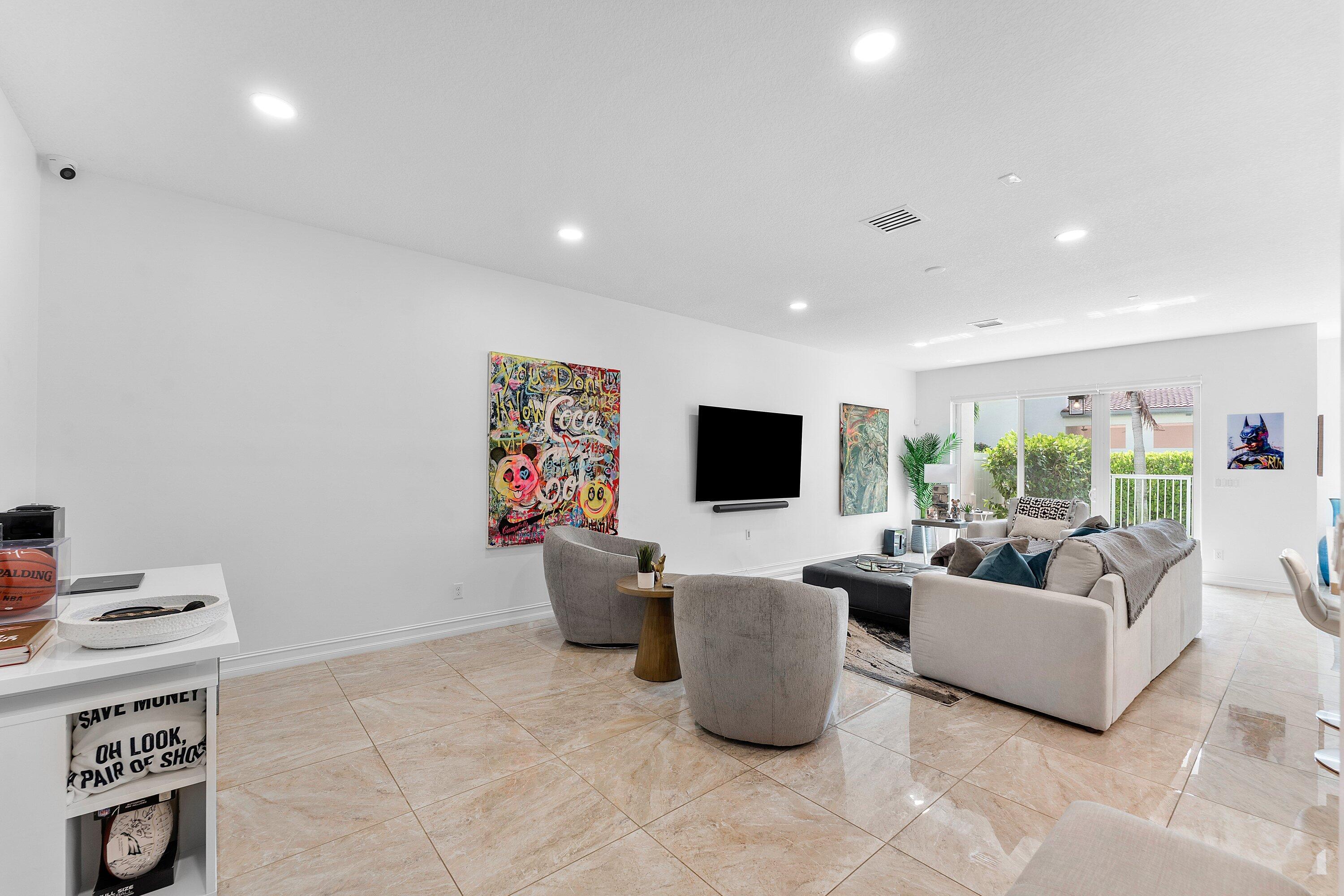 100 Northwest 69th Circle, Unit 52 Boca Raton, FL 33487 - Photo 12 of 42 011-100Northwest69thCircle-52-BocaRaton-