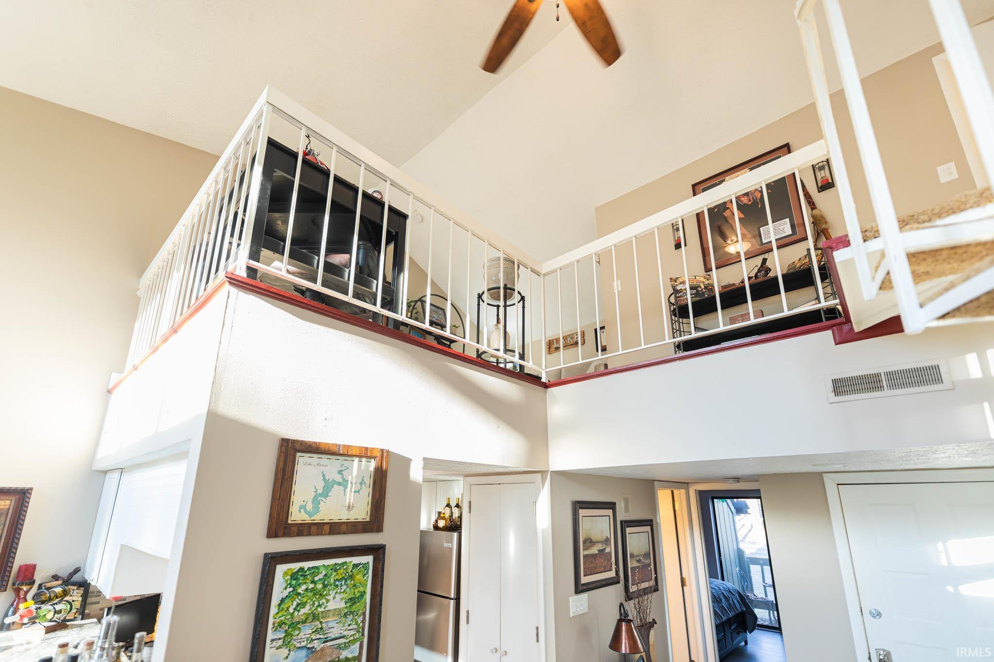 9104 South Pointe Ridge Lane, Unit 36 Bloomington, IN 47401 - Photo 11 of 29 Gallery Image 11