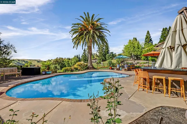 $2,699,000 | 409 Full Moon Way, Danville, CA 94506