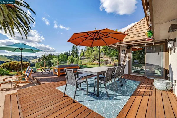 $2,699,000 | 409 Full Moon Way, Danville, CA 94506