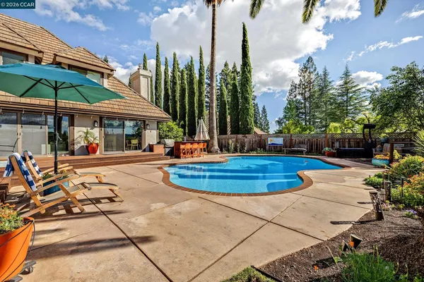 $2,699,000 | 409 Full Moon Way, Danville, CA 94506