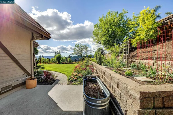 $2,699,000 | 409 Full Moon Way, Danville, CA 94506