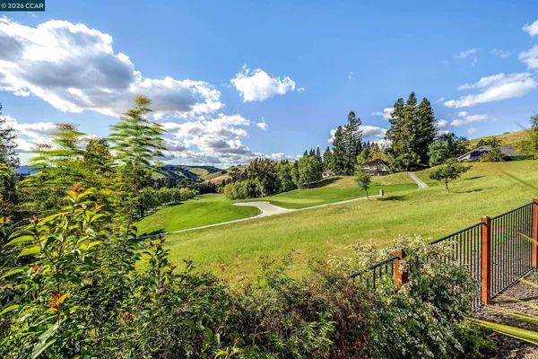 $2,699,000 | 409 Full Moon Way, Danville, CA 94506