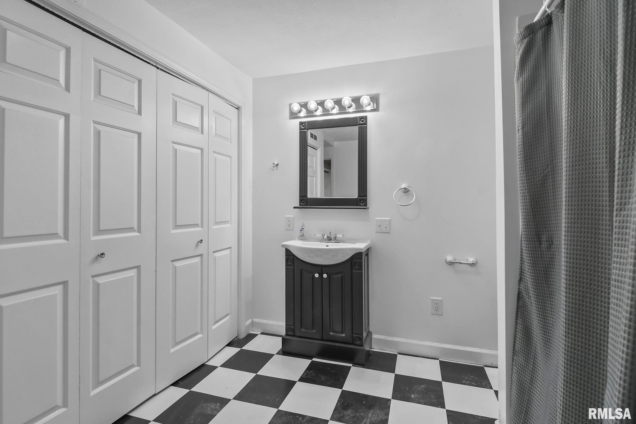 3916 Marie Drive Springfield, IL 62707 - Photo 26 of 29