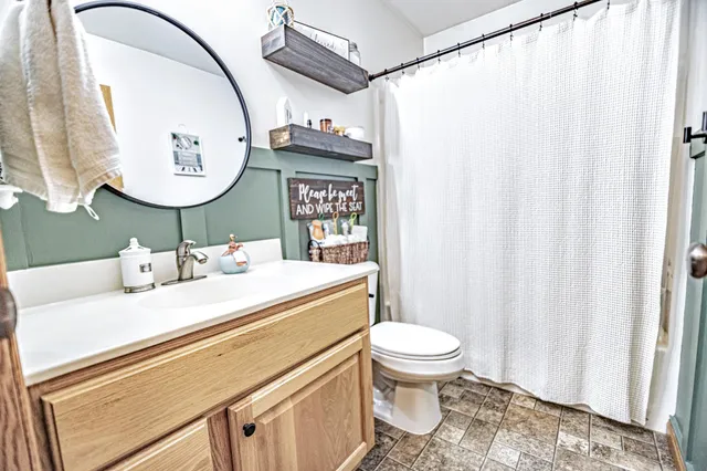 $389,900 | 36915 Oak Point Drive, New York Mills, MN 56567