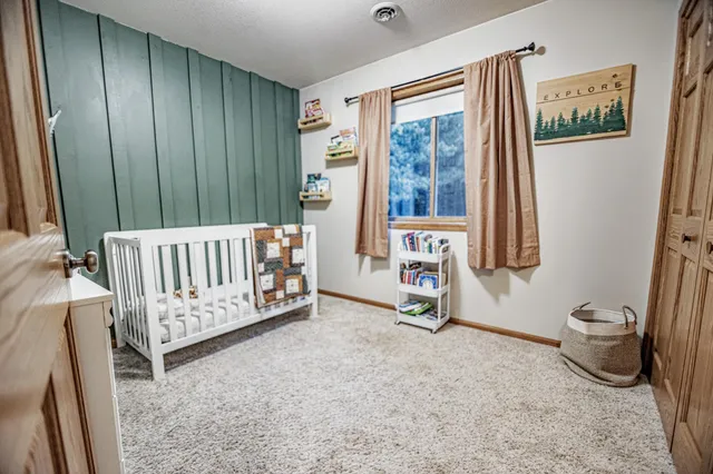 $389,900 | 36915 Oak Point Drive, New York Mills, MN 56567