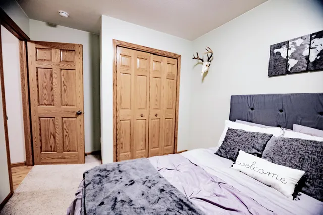 $389,900 | 36915 Oak Point Drive, New York Mills, MN 56567