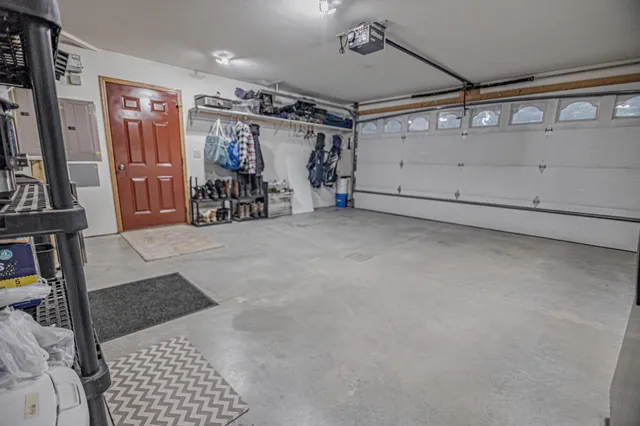 $389,900 | 36915 Oak Point Drive, New York Mills, MN 56567