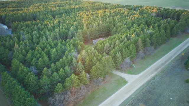 $389,900 | 36915 Oak Point Drive, New York Mills, MN 56567