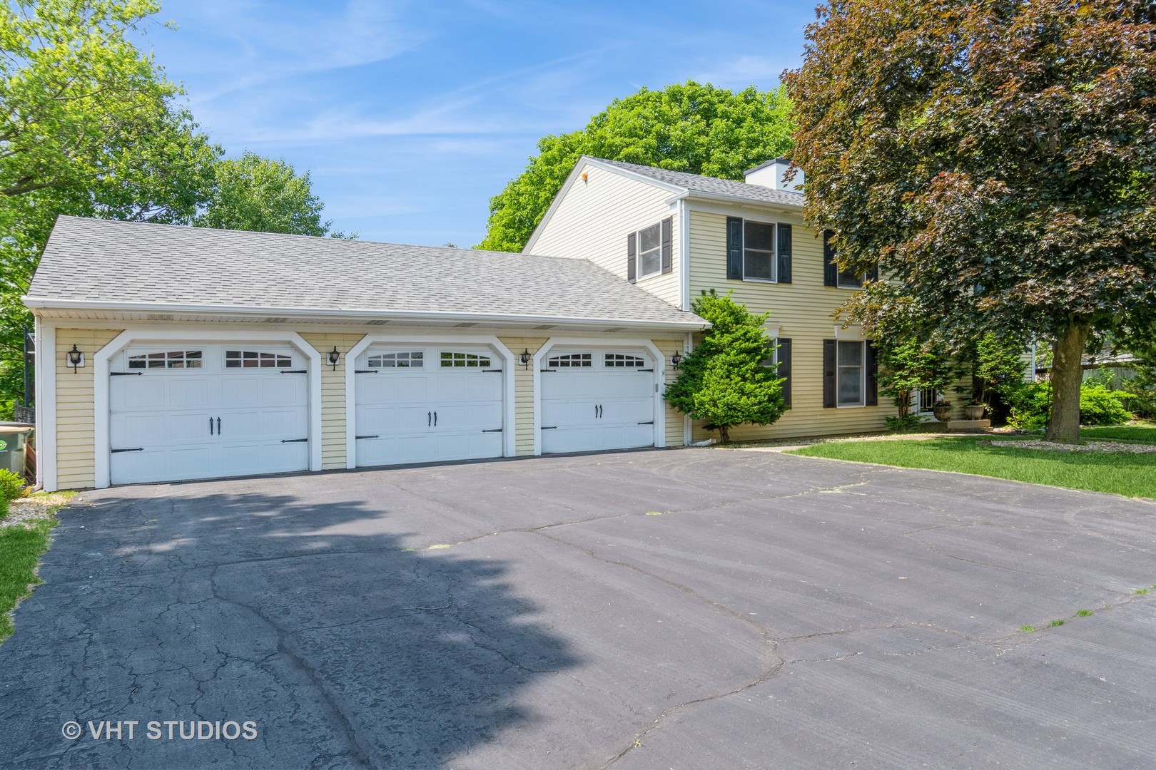 65 Old Post Road Montgomery, IL 60538 - Photo 1 of 29