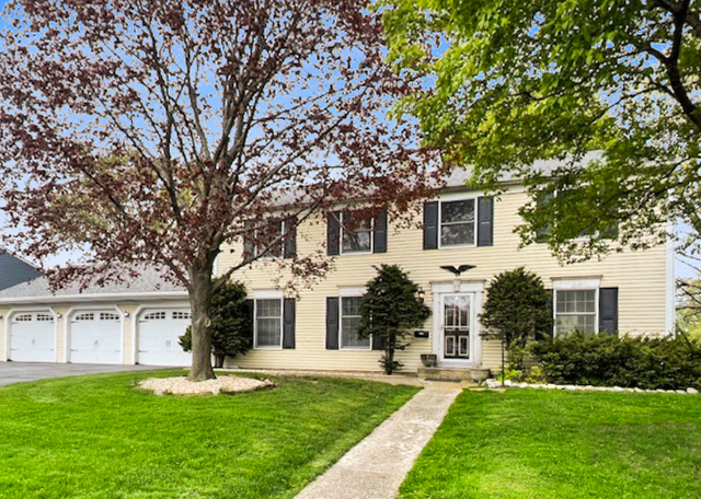 65 Old Post Road Montgomery, IL 60538 - Photo 3 of 29