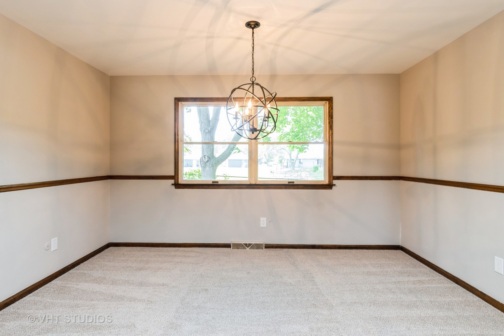65 Old Post Road Montgomery, IL 60538 - Photo 6 of 29