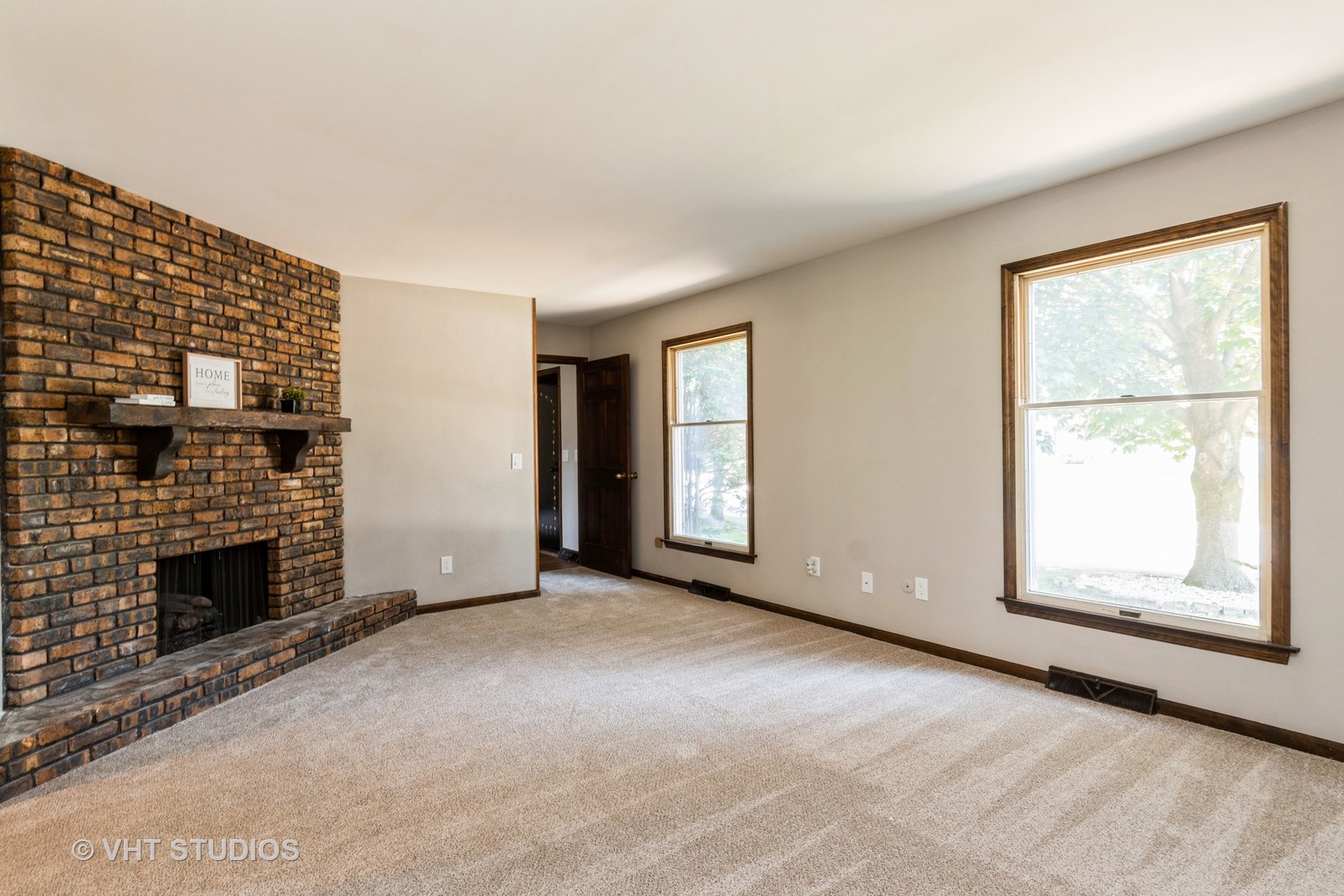 65 Old Post Road Montgomery, IL 60538 - Photo 10 of 29