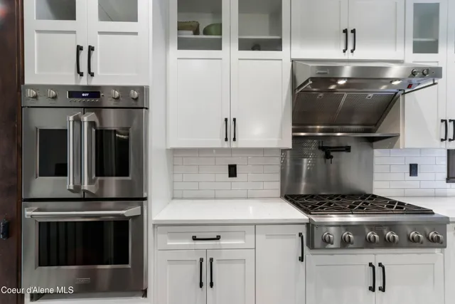 $2,850,000 | 399 Forest Knolls Drive, Sandpoint, ID 83864